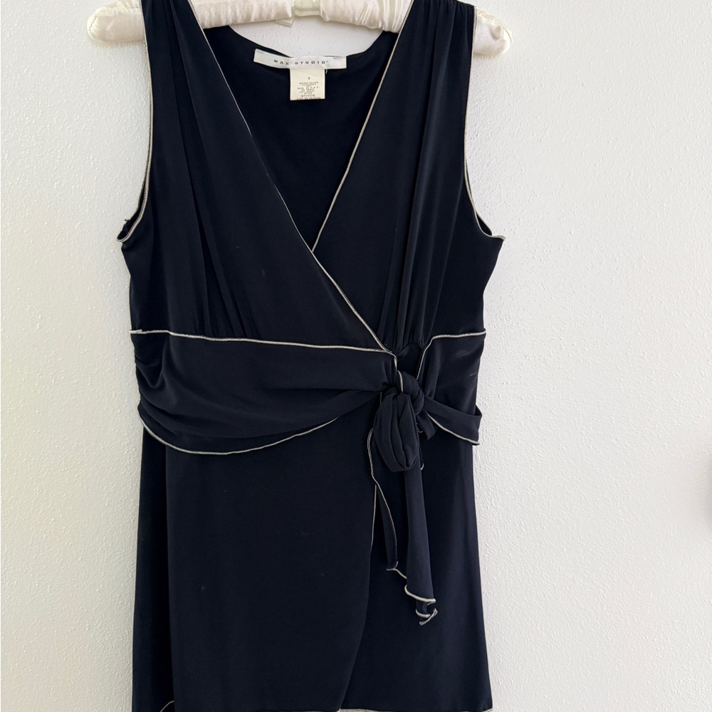 Max Studio Navy Top